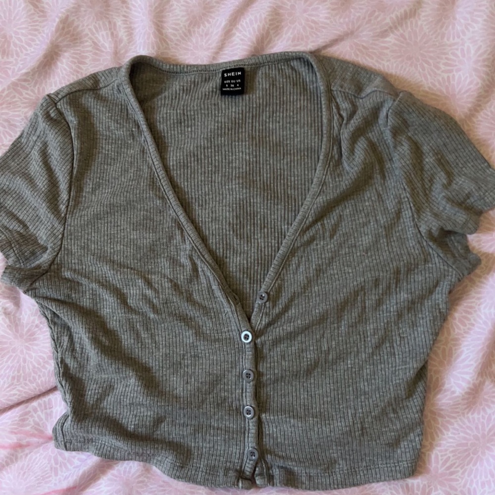 Short Sleeve Button Up Crop Top